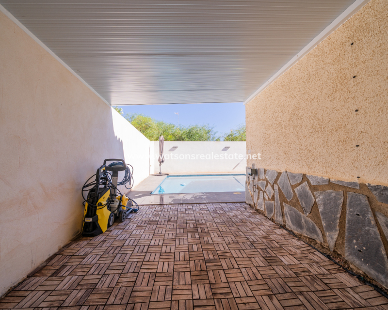 Revente - Maison Individuelle - Urb. La Marina