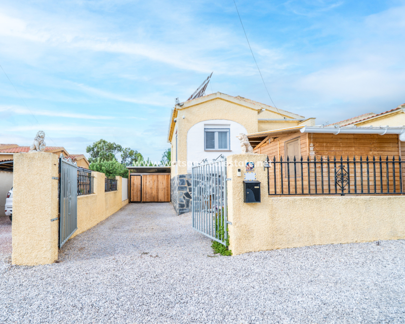 Revente - Maison Individuelle - Urb. La Marina