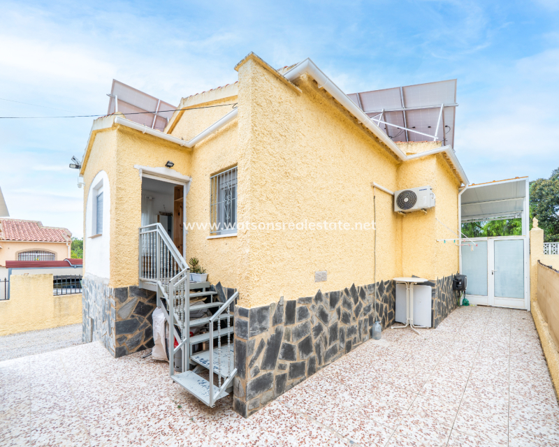 Revente - Maison Individuelle - Urb. La Marina