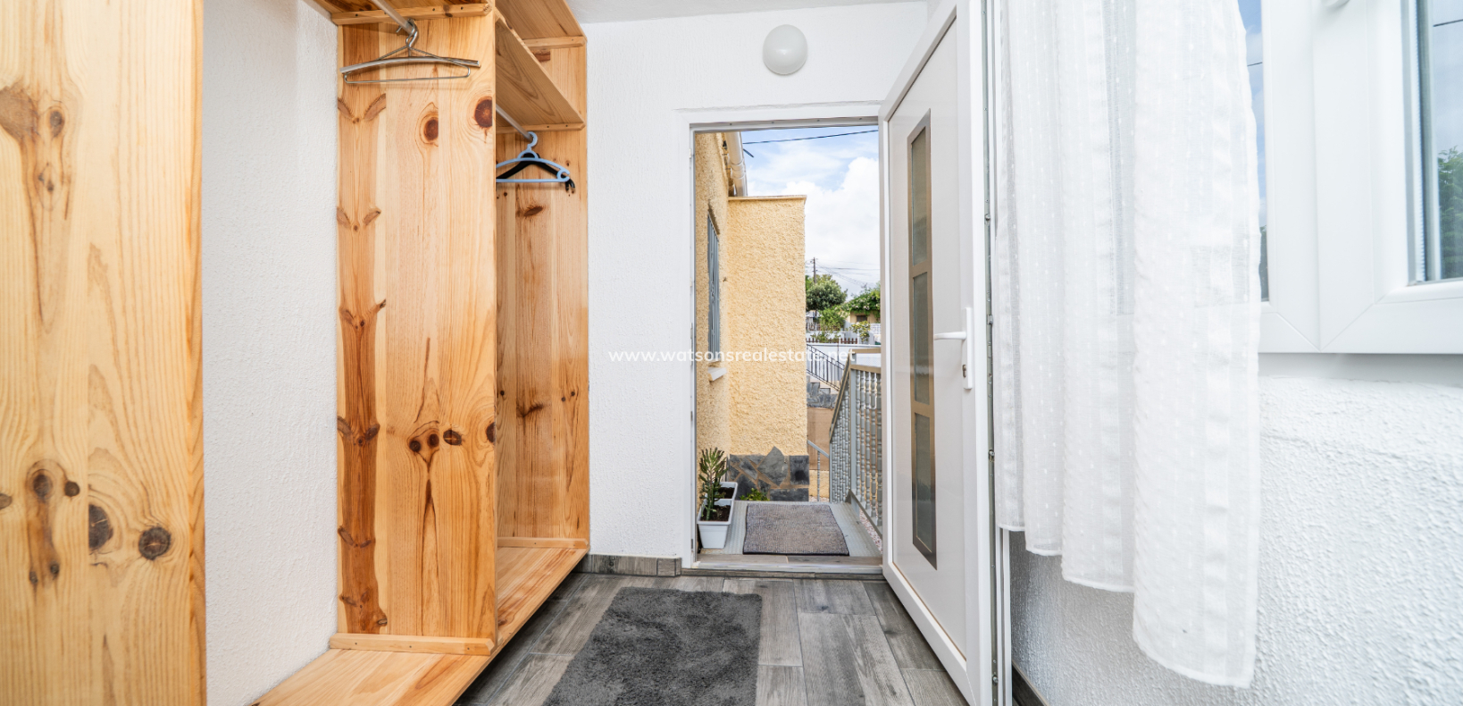 Revente - Maison Individuelle - Urb. La Marina