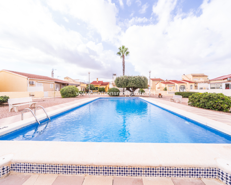 Revente - Maison Individuelle - Urb. La Marina