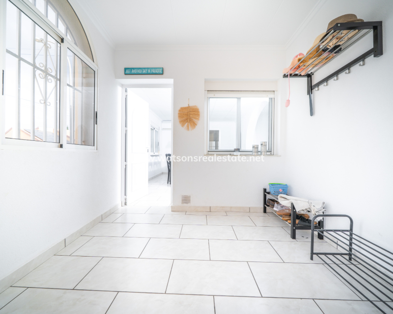 Revente - Maison Individuelle - Urb. La Marina