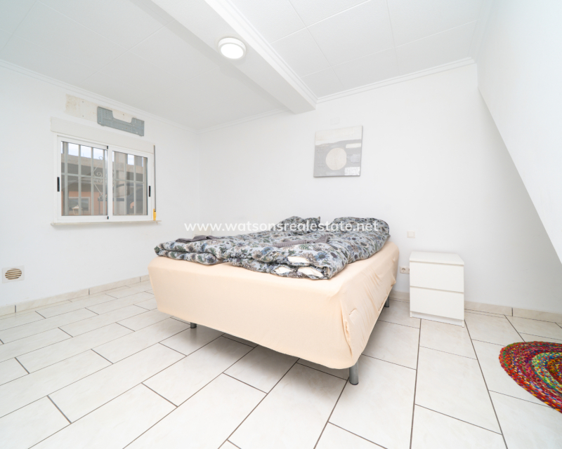 Revente - Maison Individuelle - Urb. La Marina