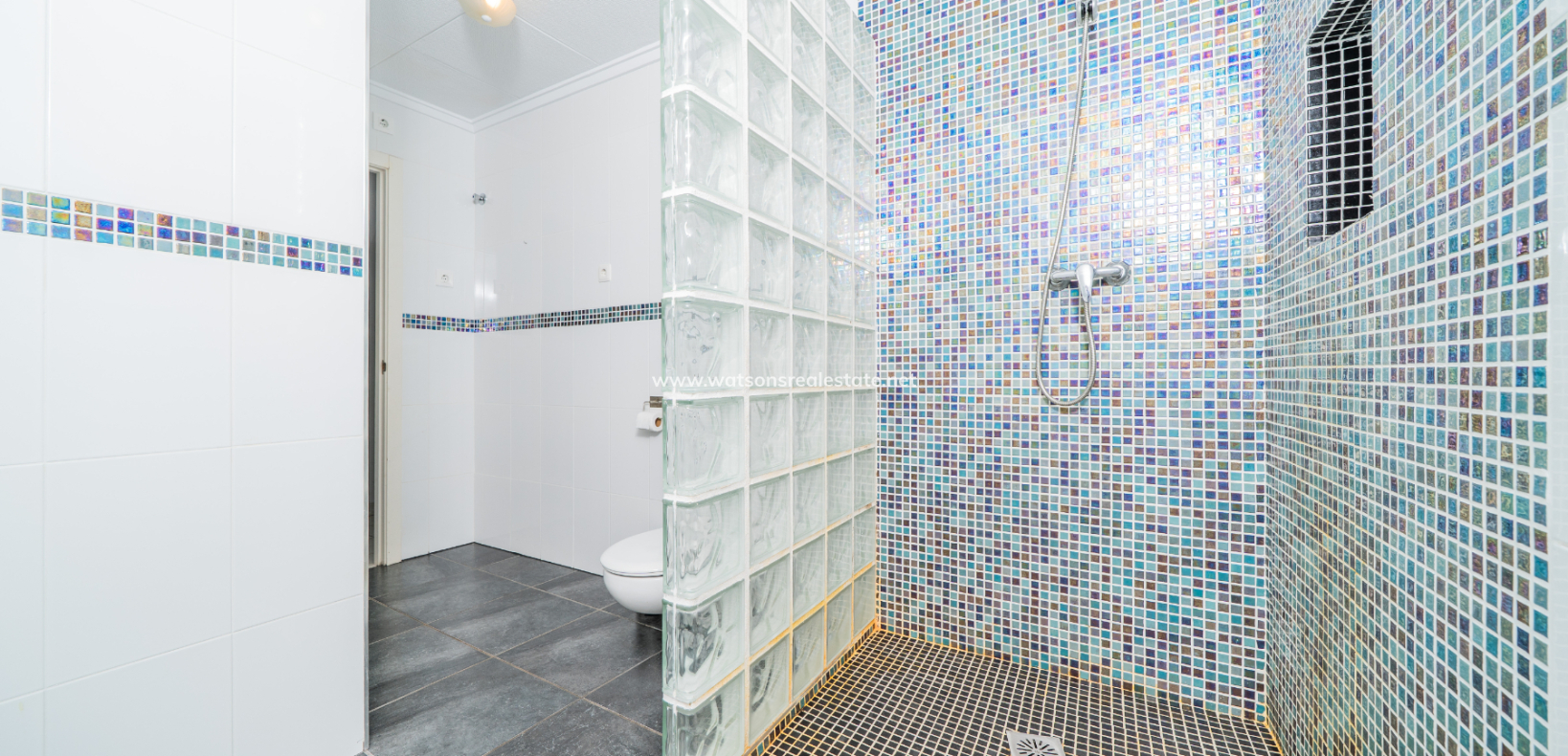 Revente - Maison Individuelle - Urb. La Marina