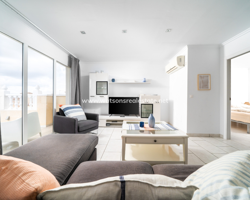 Revente - Maison Individuelle - Urb. La Marina