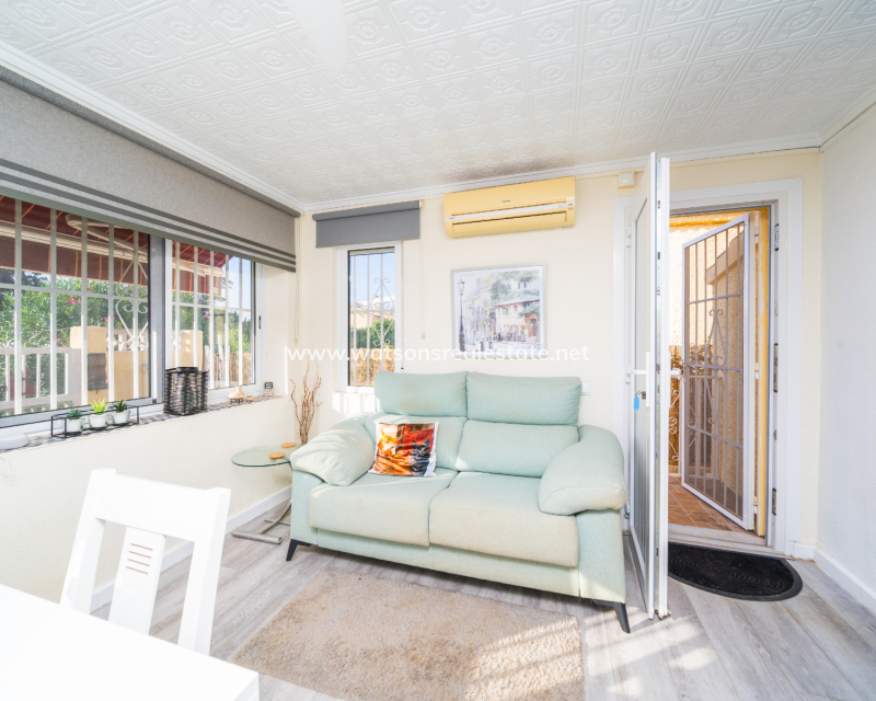 Revente - Maison Individuelle - Urb. La Marina