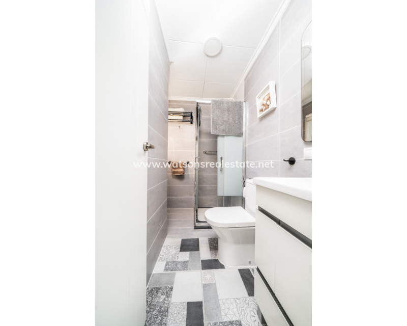 Revente - Maison Individuelle - Urb. La Marina