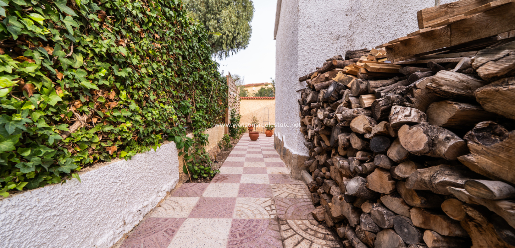 Revente - Maison Individuelle - Urb. La Marina