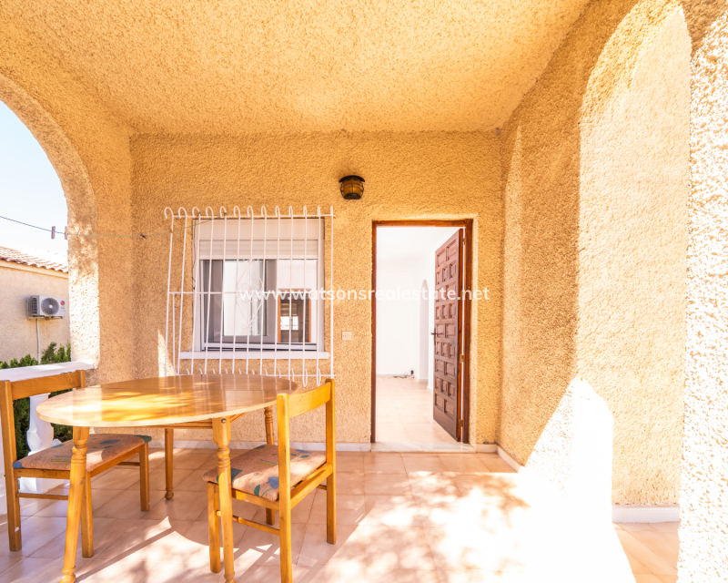 Revente - Maison Individuelle - Urb. La Marina