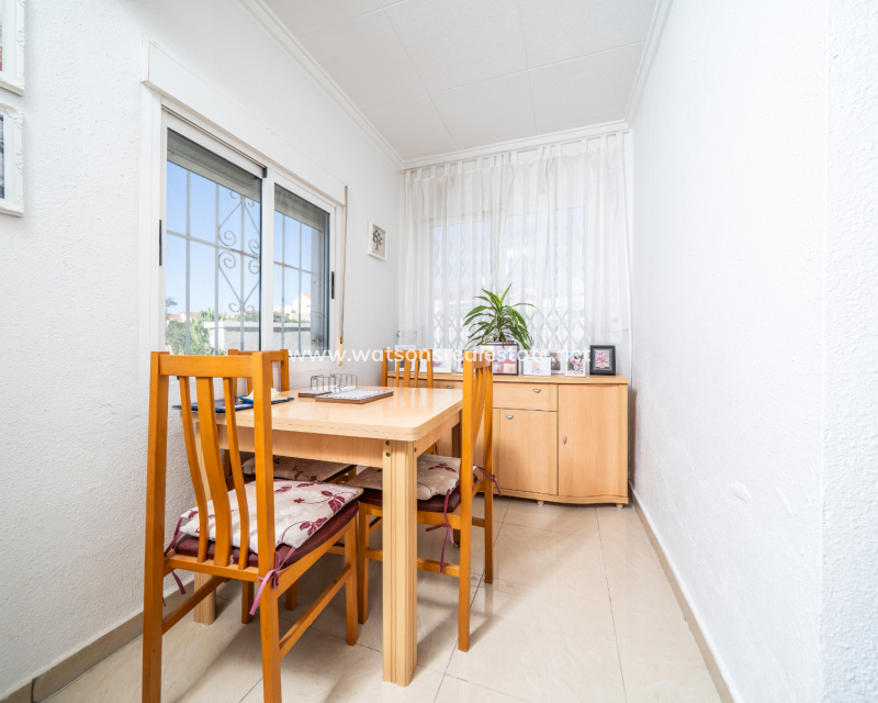 Revente - Maison Individuelle - Urb. La Marina