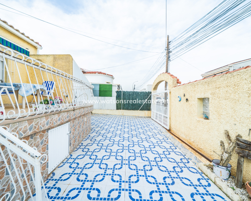 Revente - Maison Individuelle - Urb. La Marina