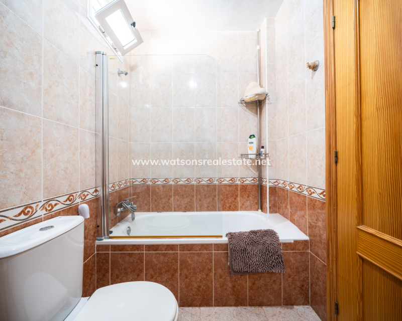 Revente - Maison Individuelle - Urb. La Marina