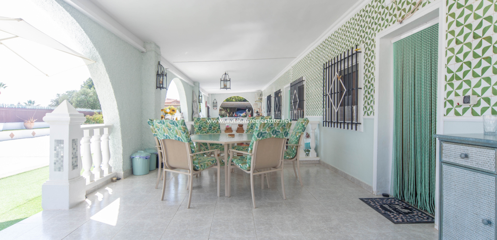 Revente - Maison Individuelle - Urb. La Marina