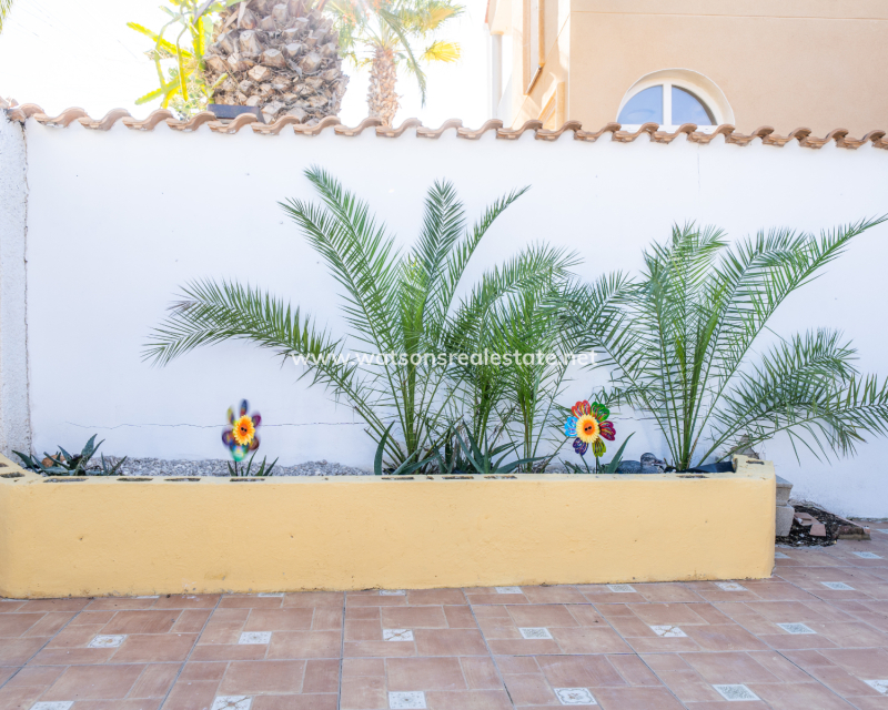 Revente - Maison Individuelle - Urb. La Marina