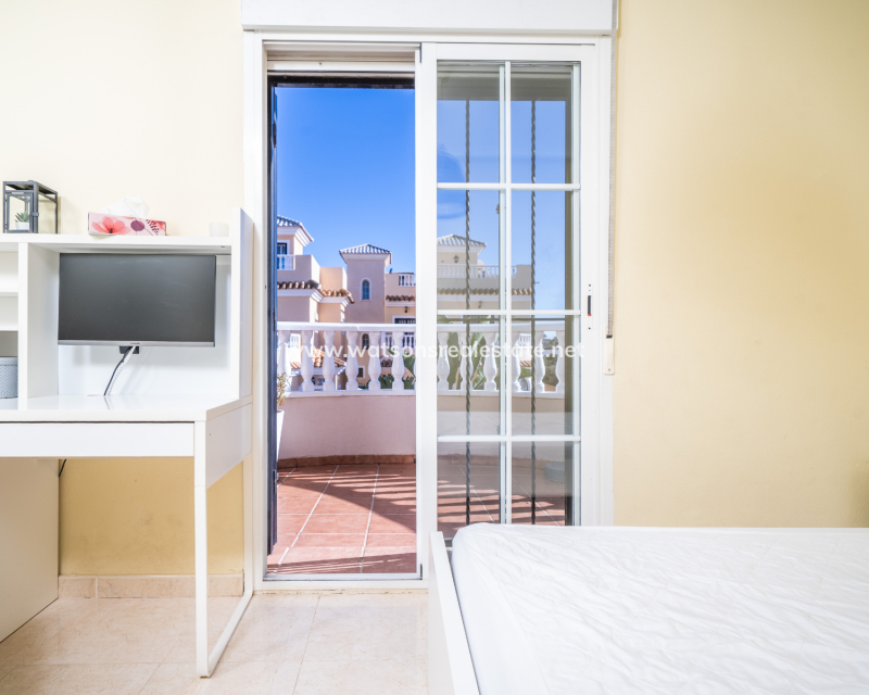 Revente - Maison Individuelle - Urb. La Marina