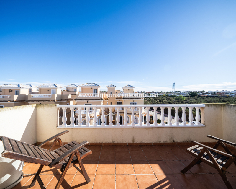 Revente - Maison Individuelle - Urb. La Marina