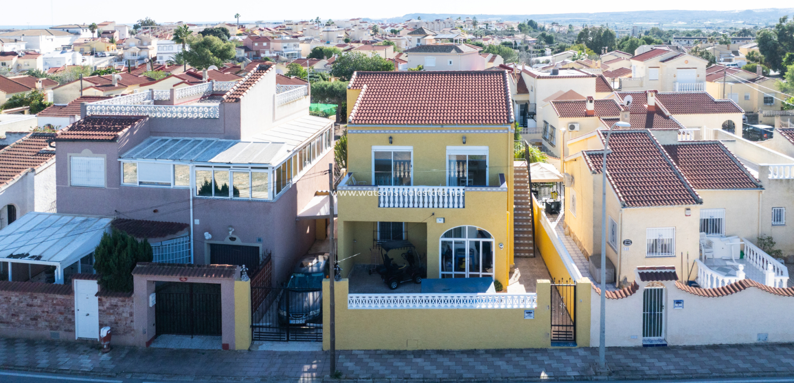 Revente - Maison Individuelle - Urb. La Marina