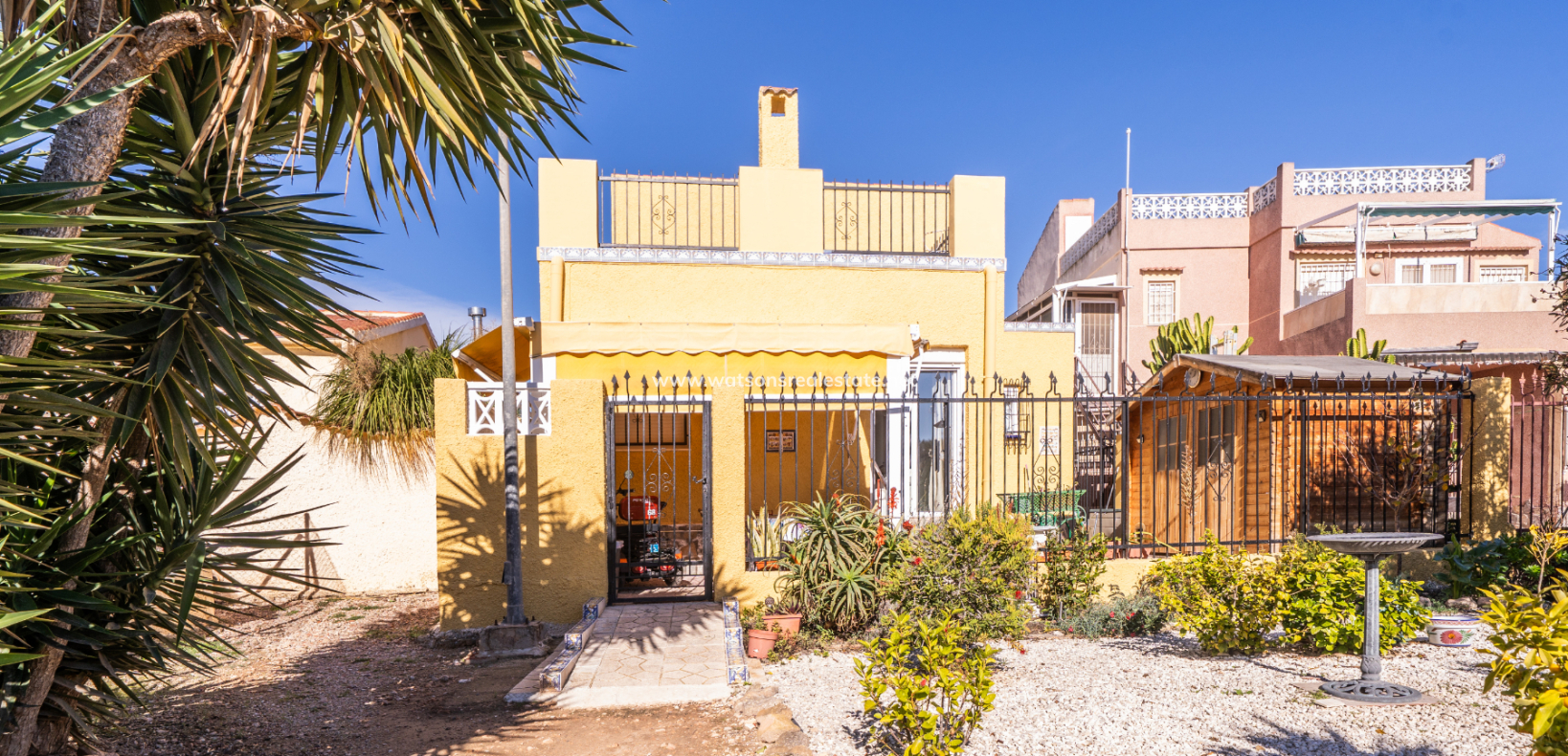 Revente - Maison Individuelle - Urb. La Marina