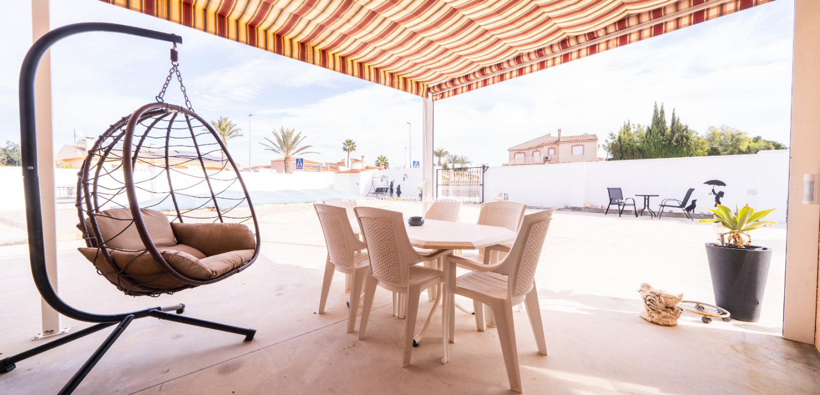 Revente - Maison Individuelle - Urb. La Marina