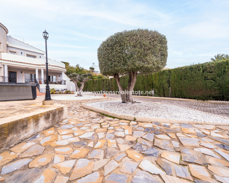 Revente - Maison Individuelle - Urb. La Marina