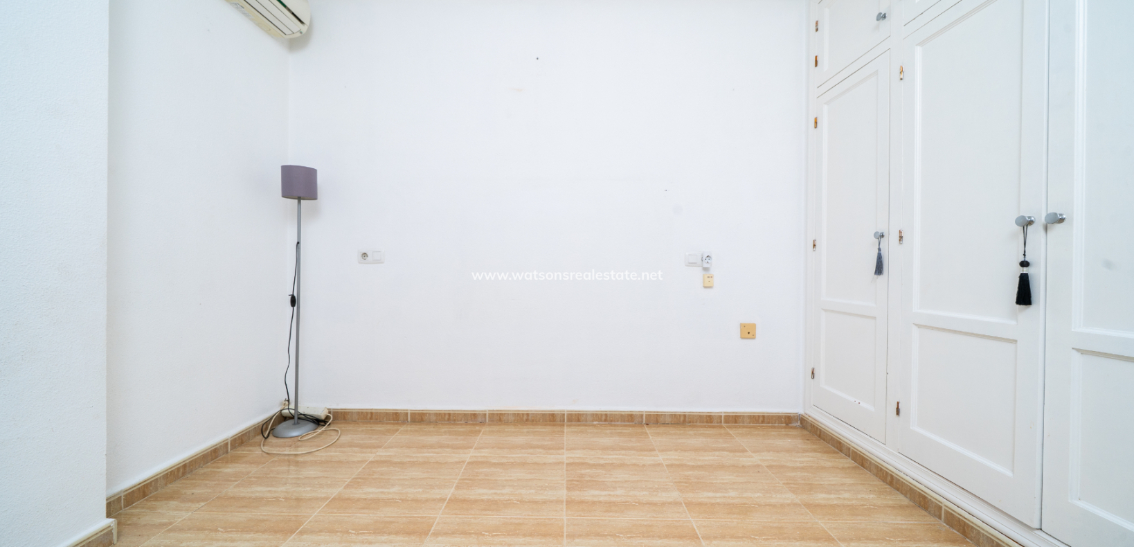 Revente - Maison Individuelle - Urb. La Marina