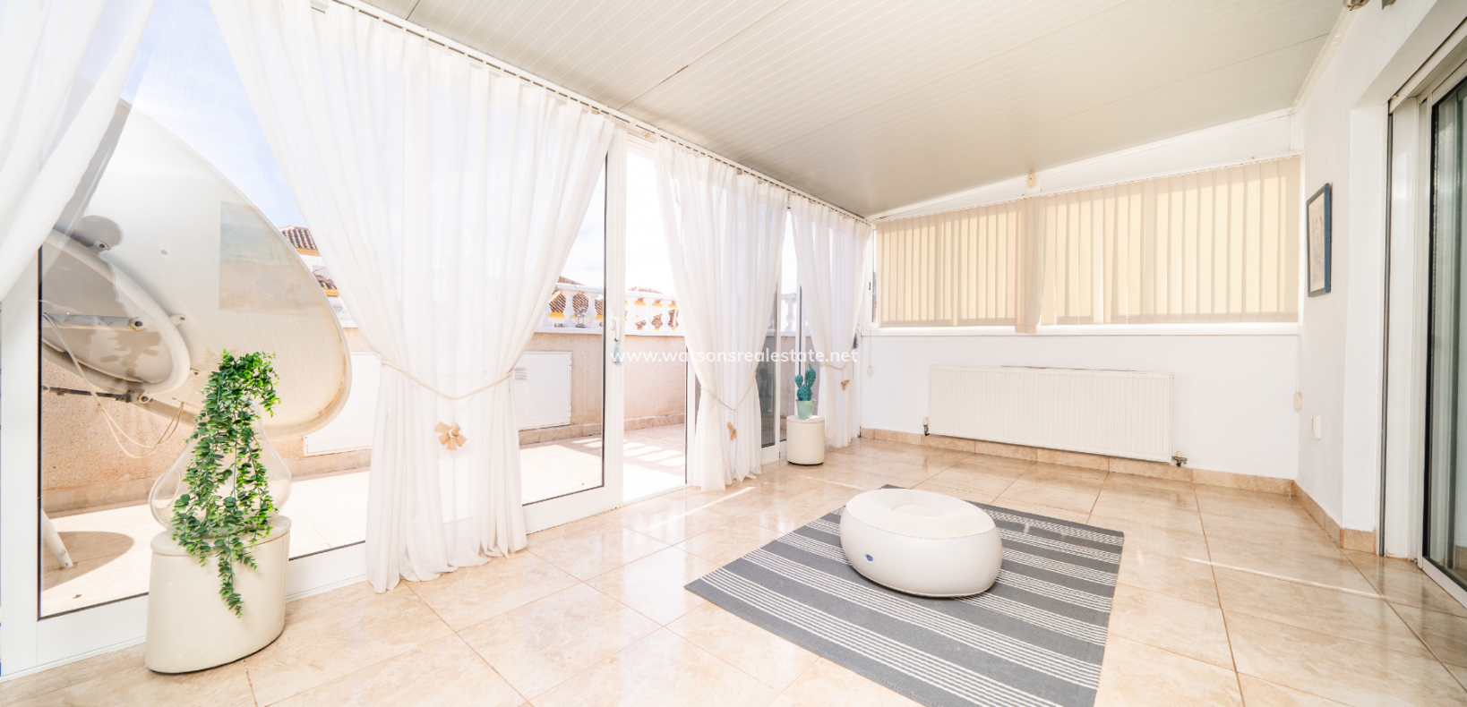 Revente - Maison Individuelle - Urb. La Marina