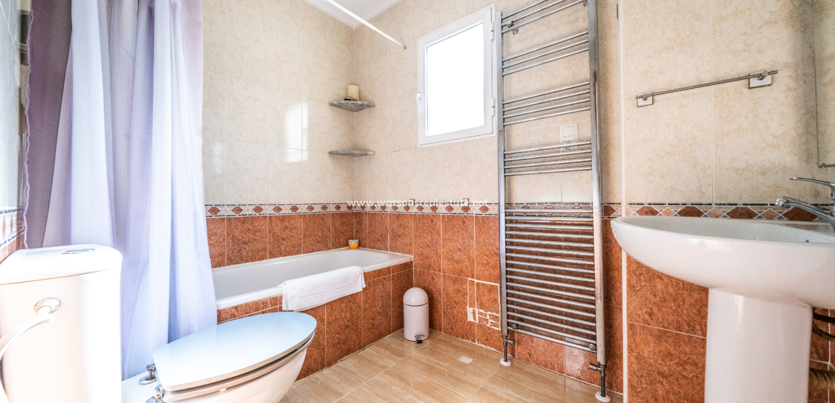 Revente - Maison Individuelle - Urb. La Marina