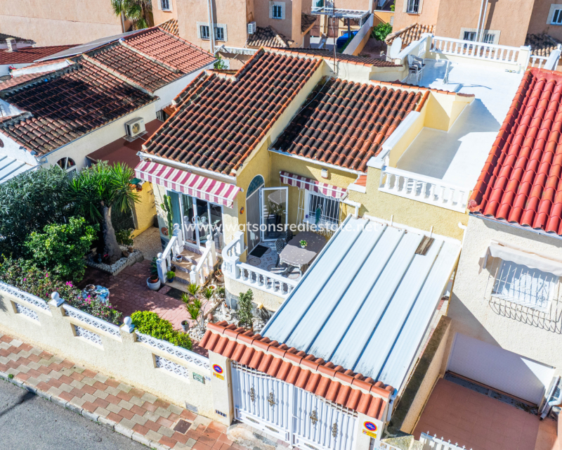 Revente - Maison Individuelle - Urb. La Marina