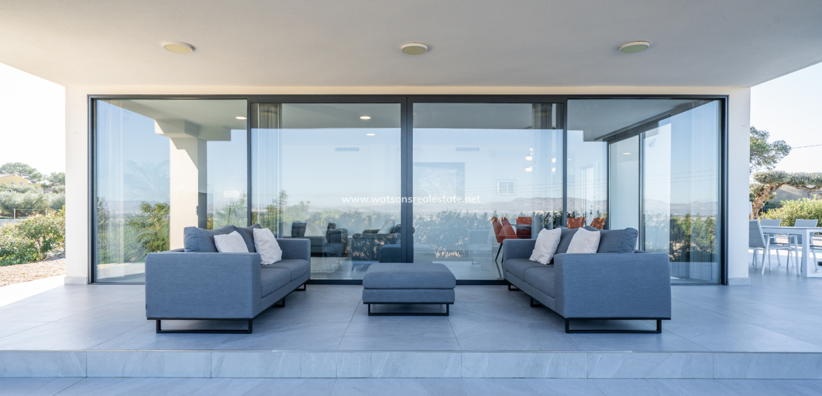 Revente - Maison Individuelle - Urb. La Marina