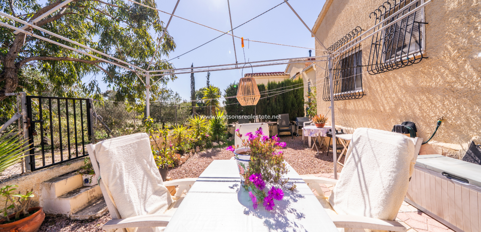 Revente - Maison Individuelle - Urb. La Marina