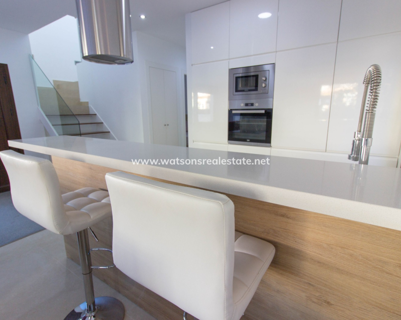 Revente - Maison Individuelle - Urb. La Marina