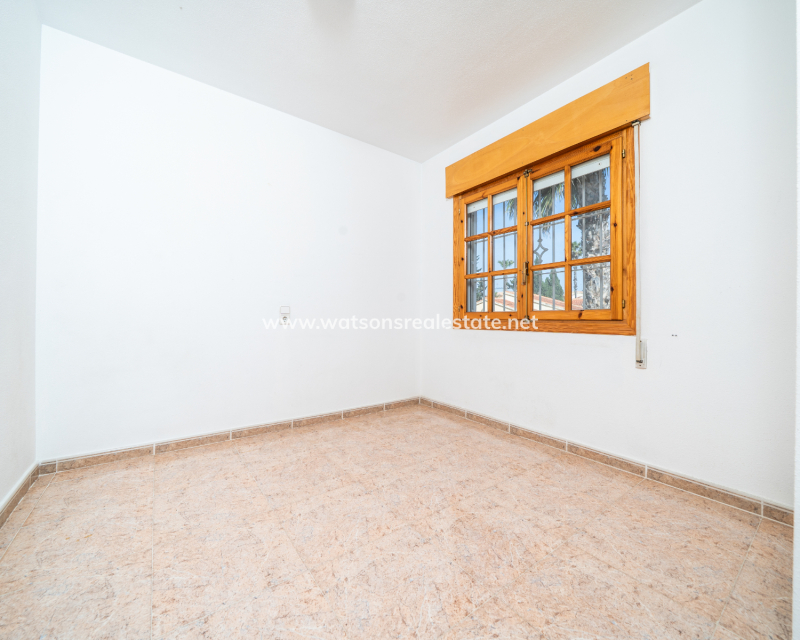 Revente - Maison Individuelle - Urb. La Marina