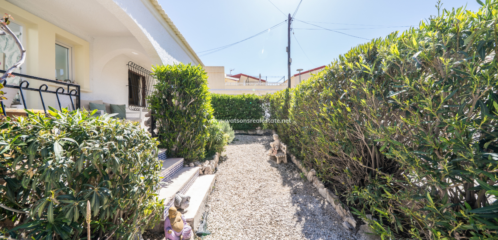 Revente - Maison Individuelle - Urb. La Marina