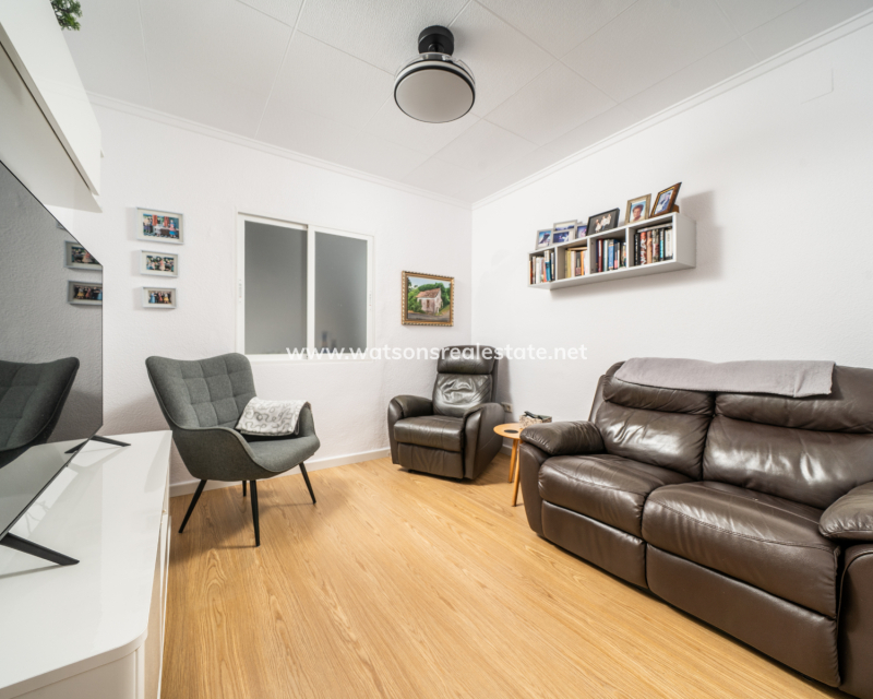 Revente - Maison Individuelle - Urb. La Marina