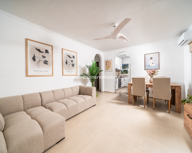 Revente - Maison Individuelle - Urb. La Marina