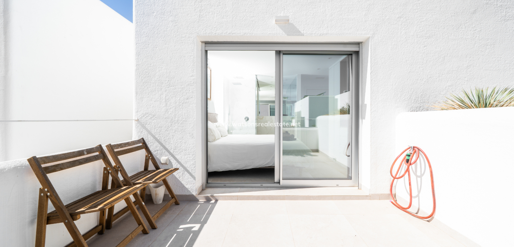 Revente - Maison Individuelle - Urb. La Marina