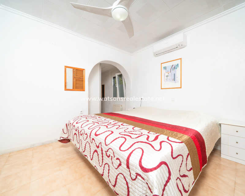 Revente - Maison Individuelle - Urb. La Marina