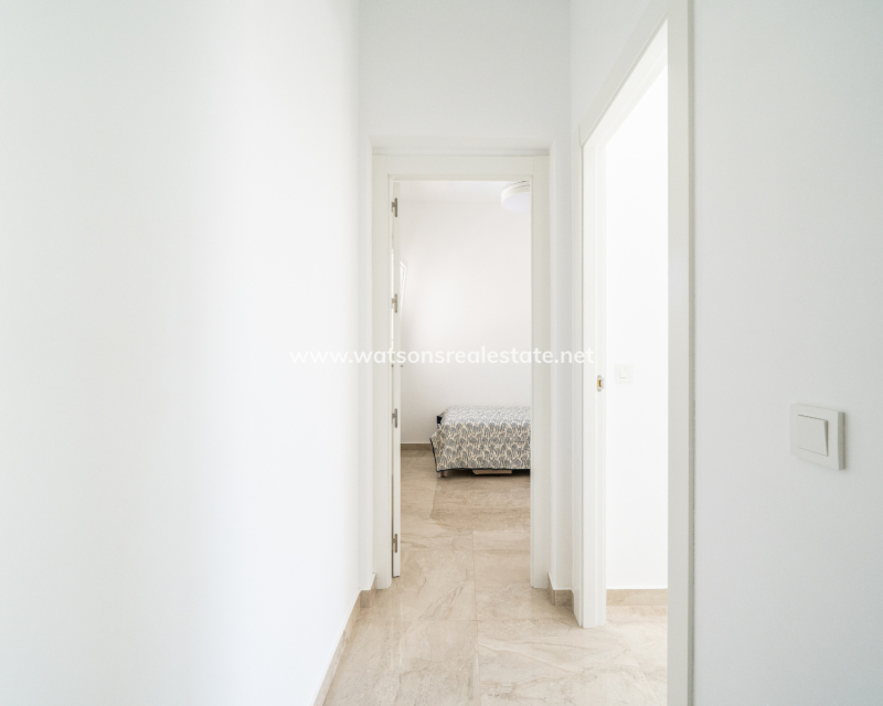 Revente - Maison Individuelle - Urb. La Marina