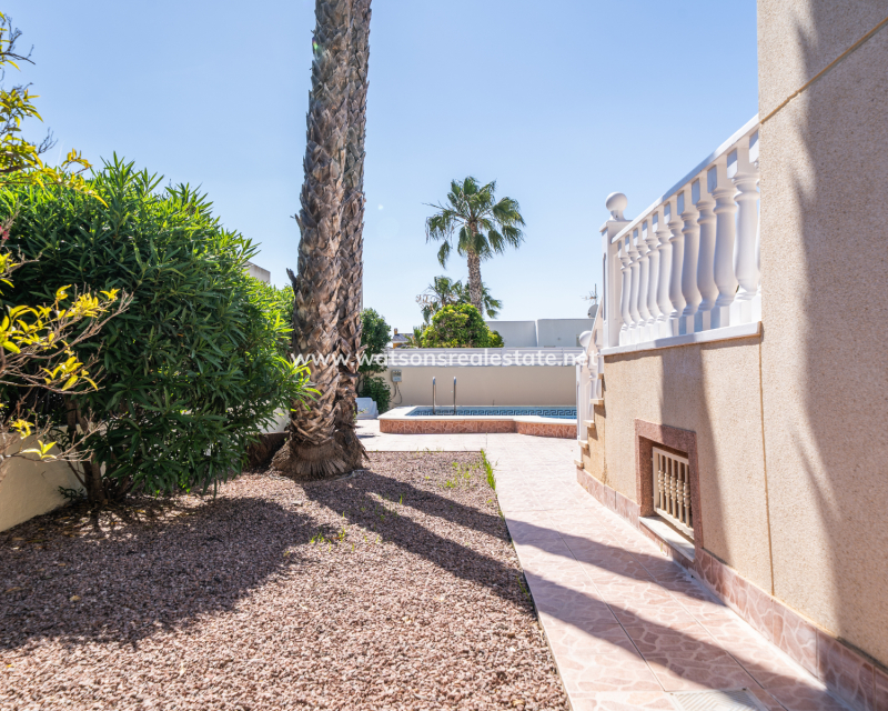 Revente - Maison Individuelle - Urb. La Marina