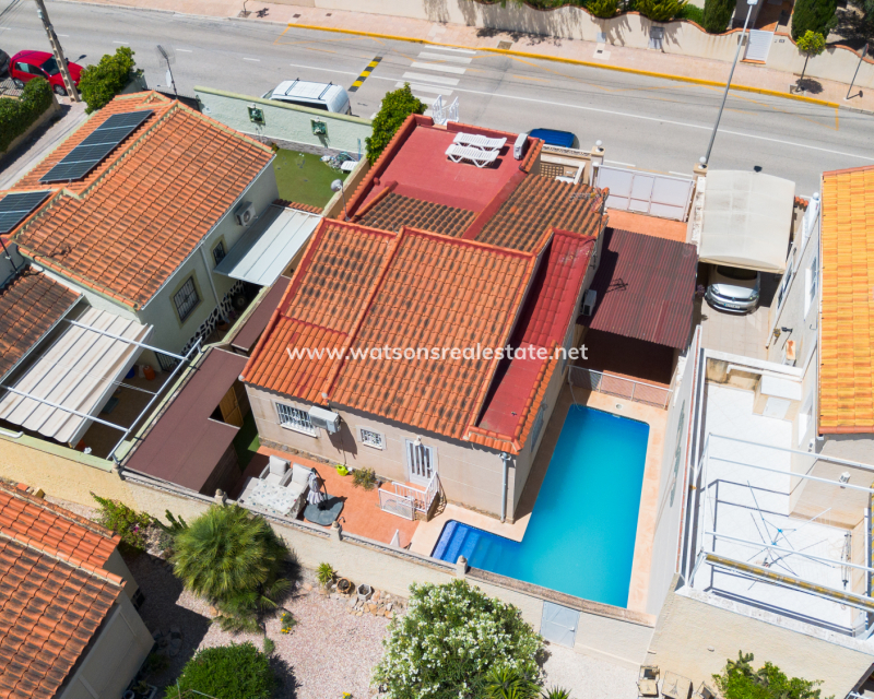 Revente - Maison Individuelle - Urb. La Marina