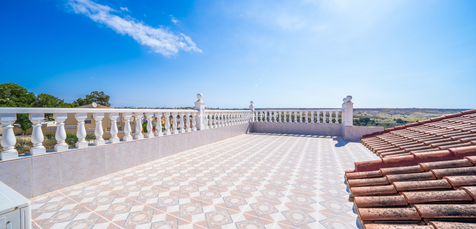 Revente - Maison Individuelle - Urb. La Marina