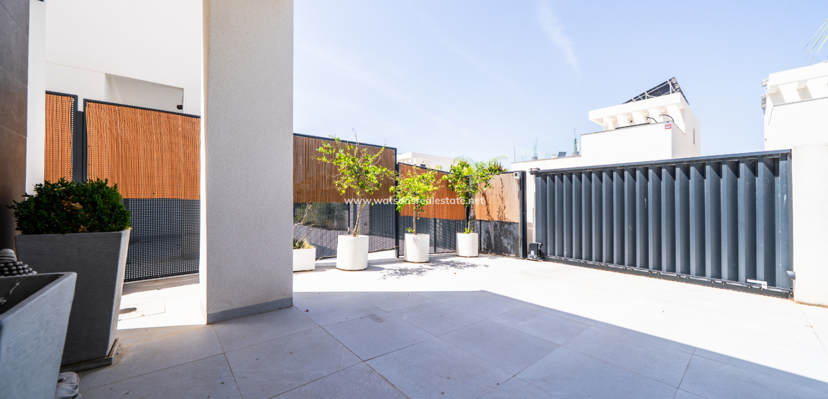 Revente - Maison Individuelle - Urb. La Marina