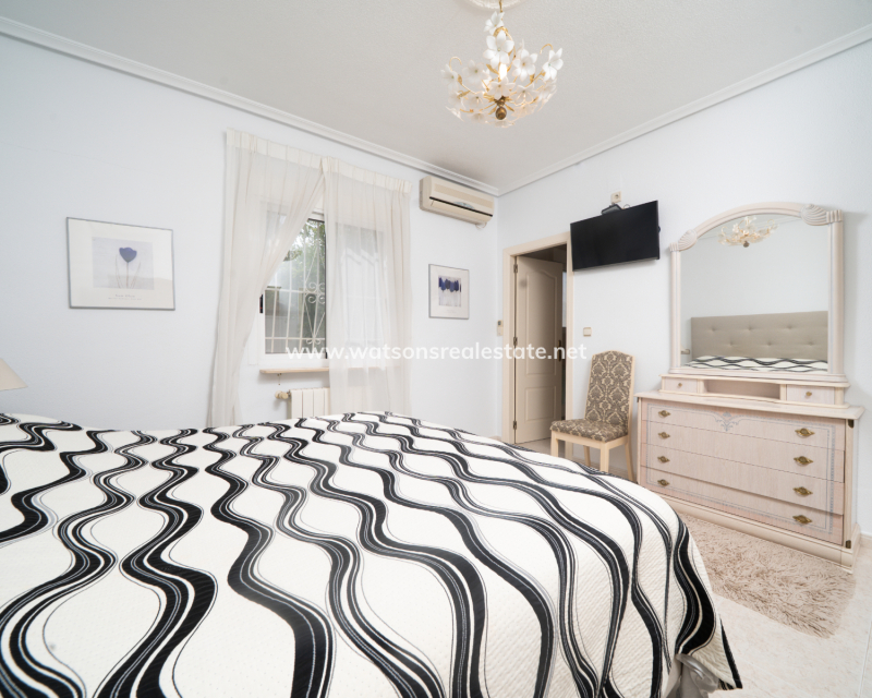 Revente - Maison Individuelle - Urb. La Marina
