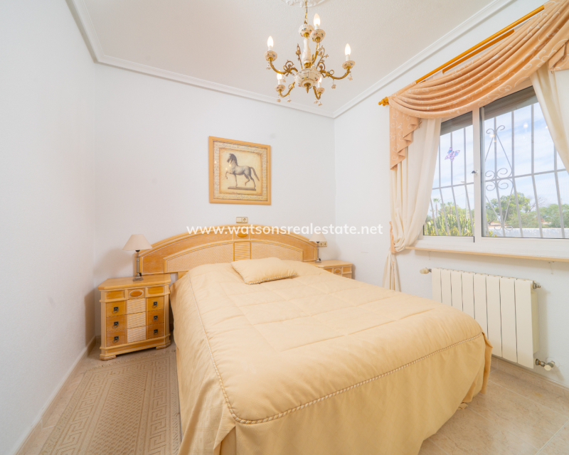Revente - Maison Individuelle - Urb. La Marina