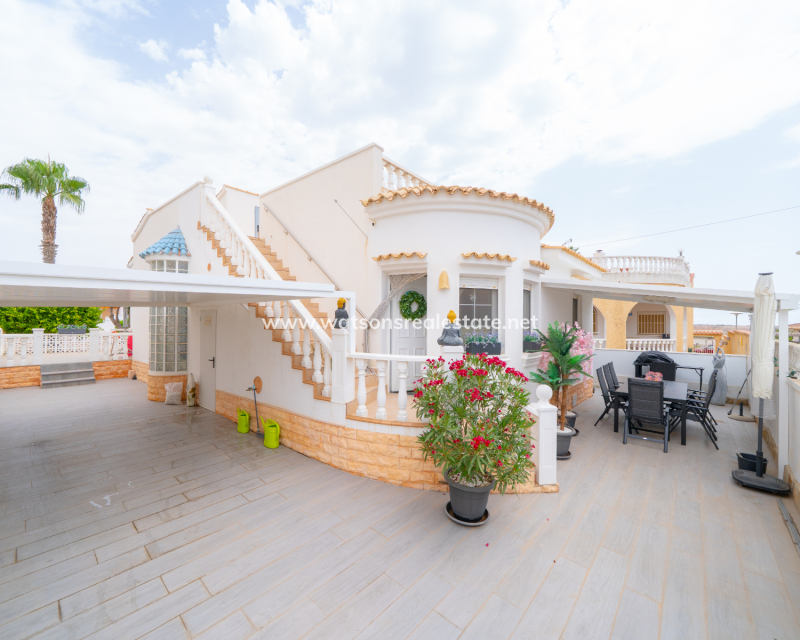 Revente - Maison Individuelle - Urb. La Marina