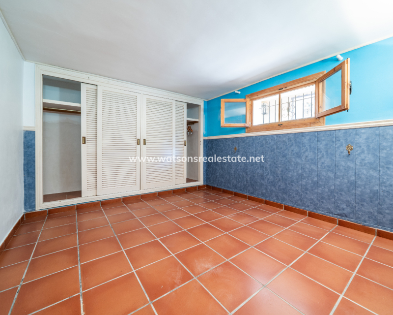 Revente - Maison Individuelle - Urb. La Marina