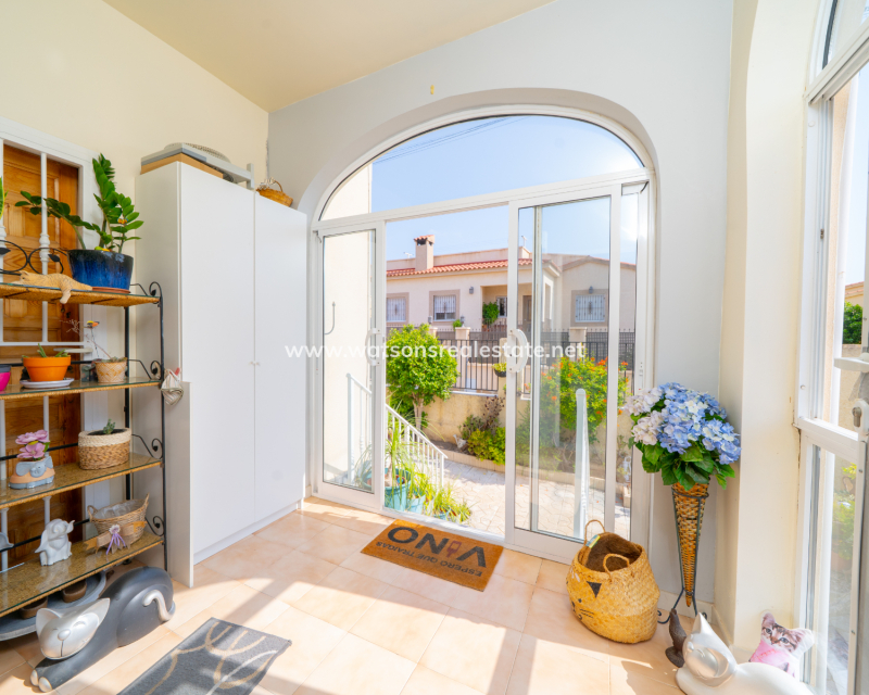 Revente - Maison Individuelle - Urb. La Marina