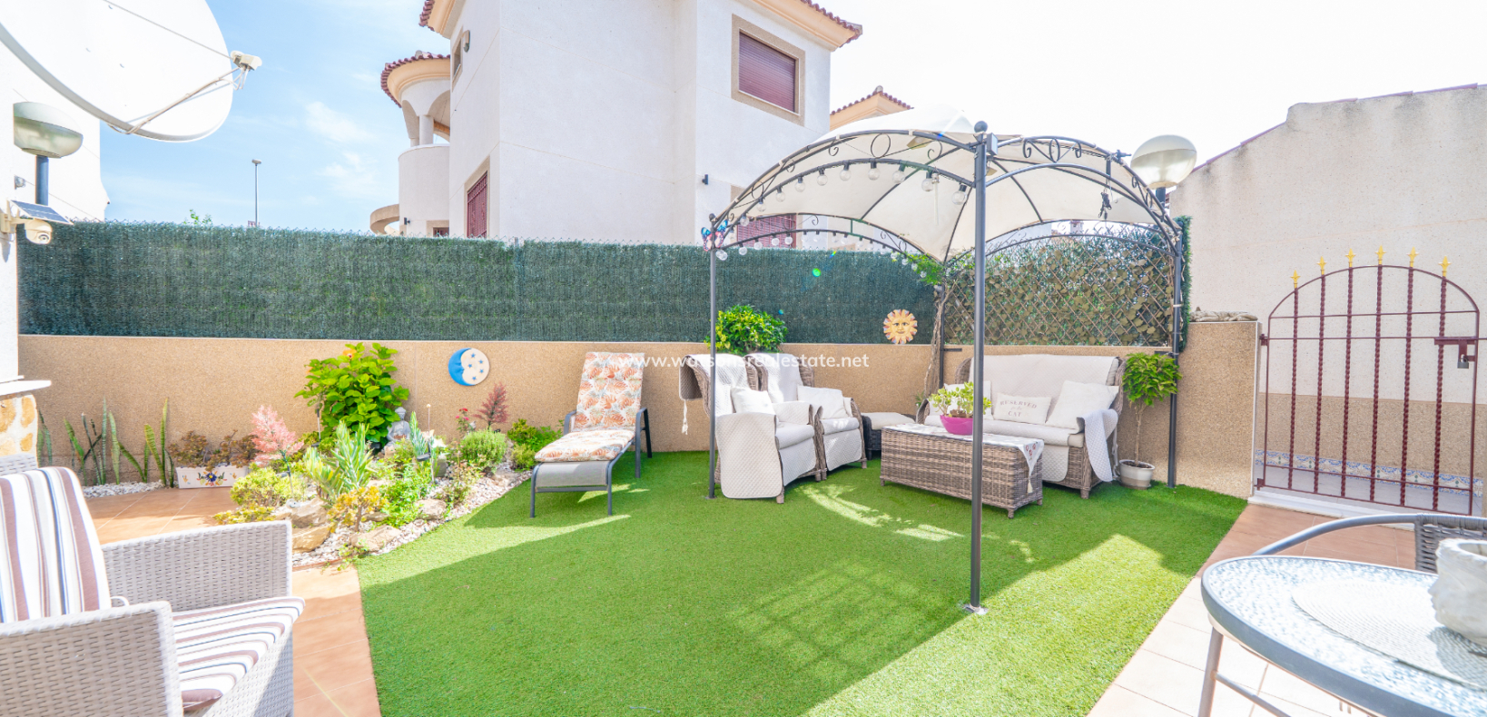 Revente - Maison Individuelle - Urb. La Marina