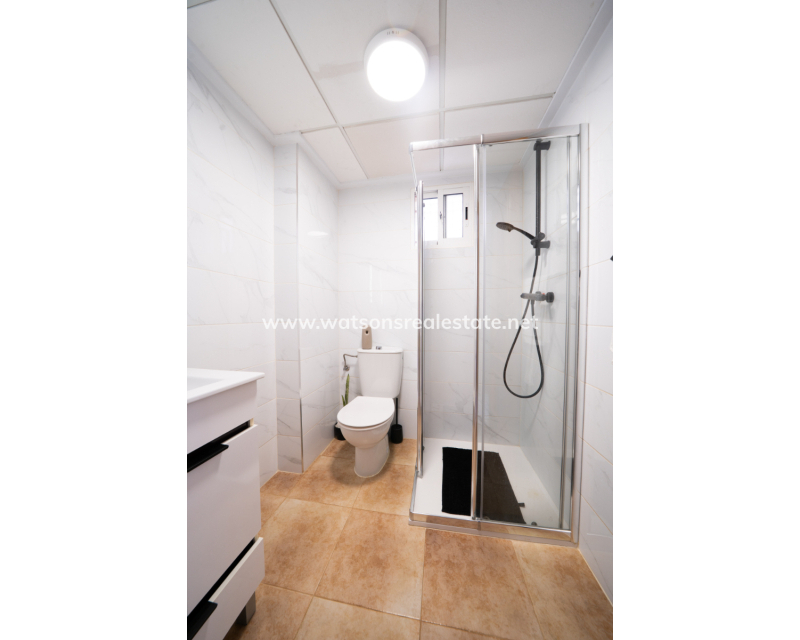 Revente - Maison Individuelle - Urb. La Marina