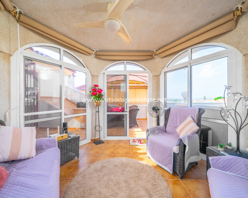 Revente - Maison Individuelle - Urb. La Marina